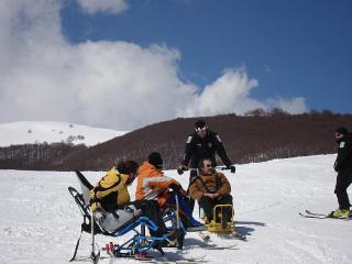 Corso Tandemski - Piloted Dualski per Maestri di Sci e Volontari ASHA 23-26 marzo 2009 - Roccaraso Aremogna